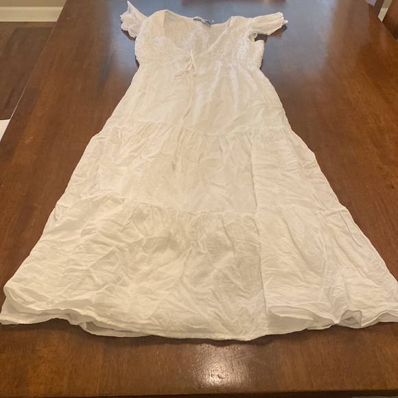 White sundress long, flowy (lined) medium - Picture 6 of 6